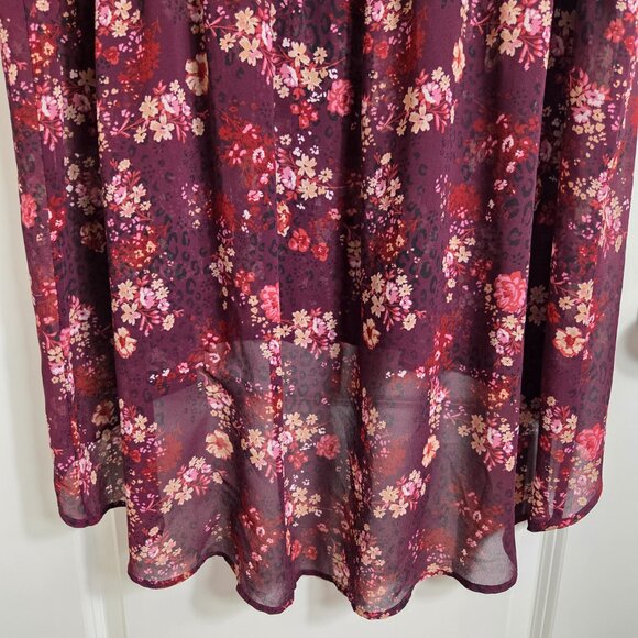 Torrid Burgundy Floral Lexie Top - Picture 11 of 13